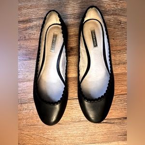 Womens size 8 black flats